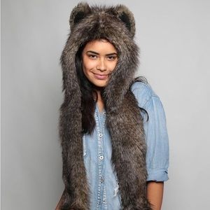 DISO ISO IN SEARCH OF RACCOON SPIRITHOODS ADULT HOOD HAT